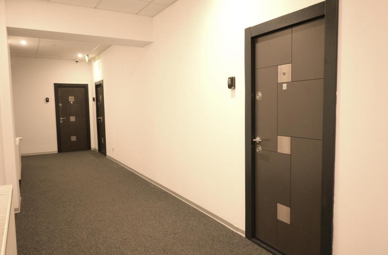 Luana Airport Apartments #3 Otopeni Exteriér fotografie